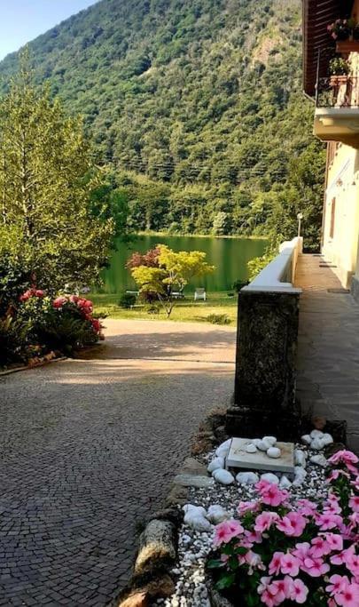 L'Angolino Di Magda: On The Lake-Private Beach! Ghirla Exteriér fotografie